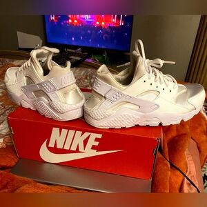 Nike White Huarache Sneakers Women